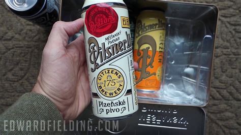 Unboxing a Pilsner Urquell beer collectible lunch box 